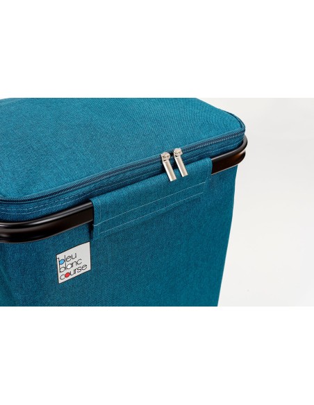 Cubic turquoise roller